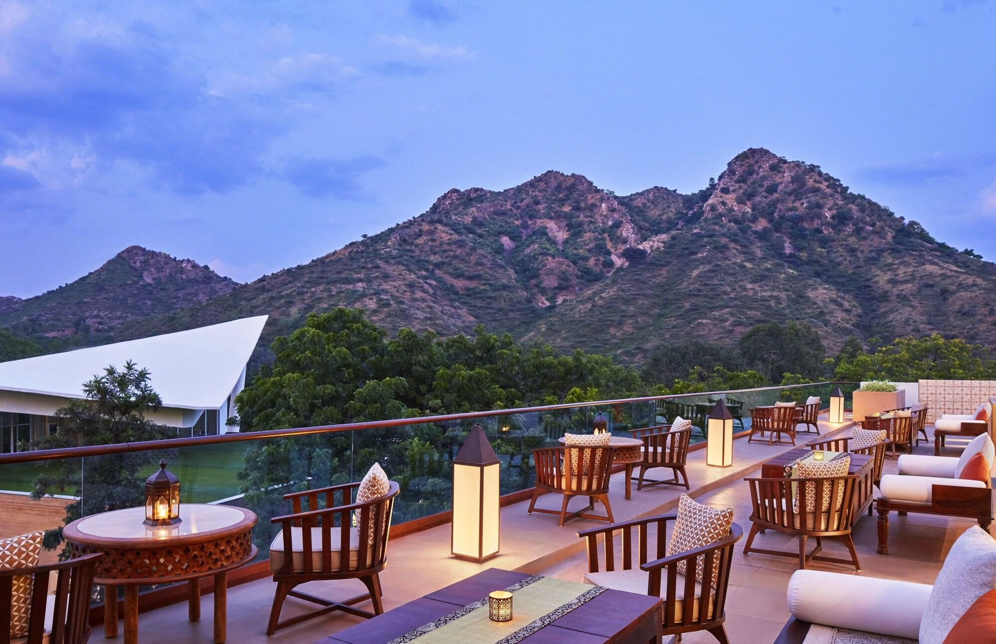 Taj Aravali Resort & Spa אודייפור מראה חיצוני תמונה