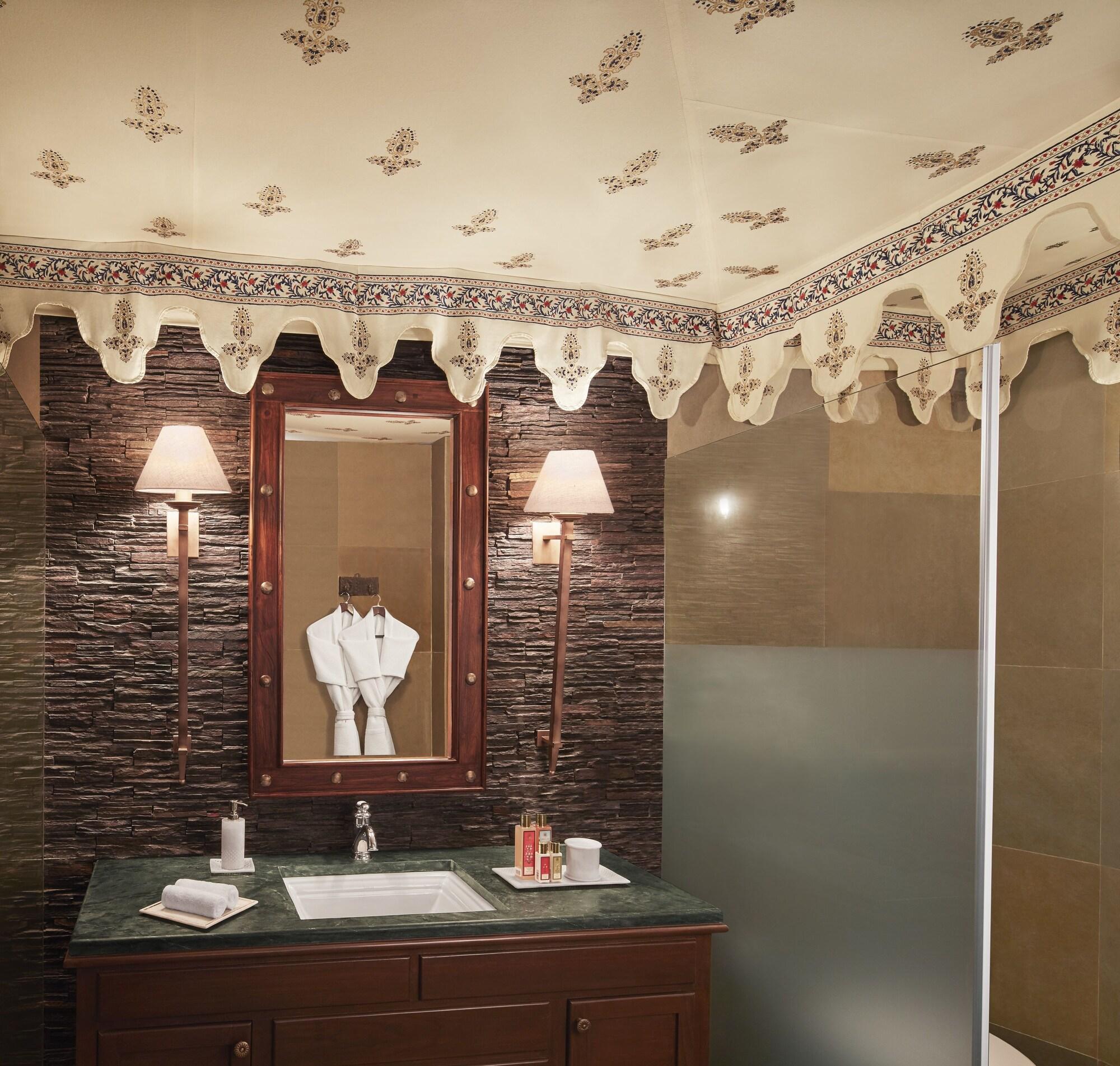 Taj Aravali Resort & Spa אודייפור מראה חיצוני תמונה